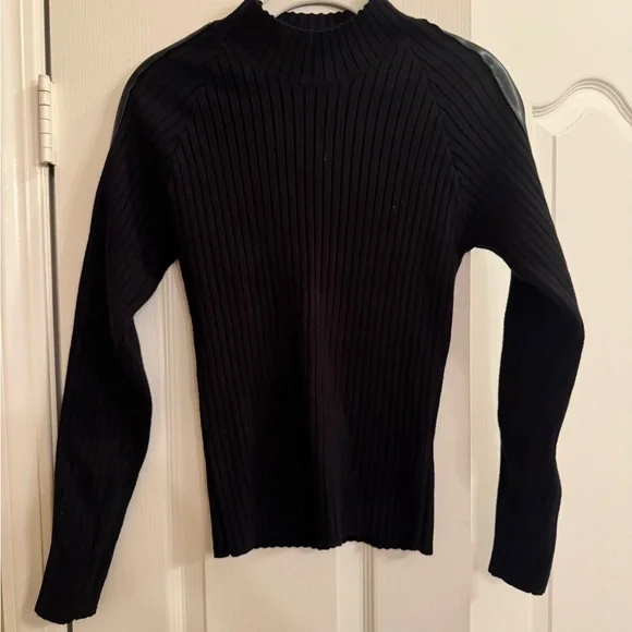 Heartloom Ribbed Sweater Leather Sleeves - Picture 2 of 4